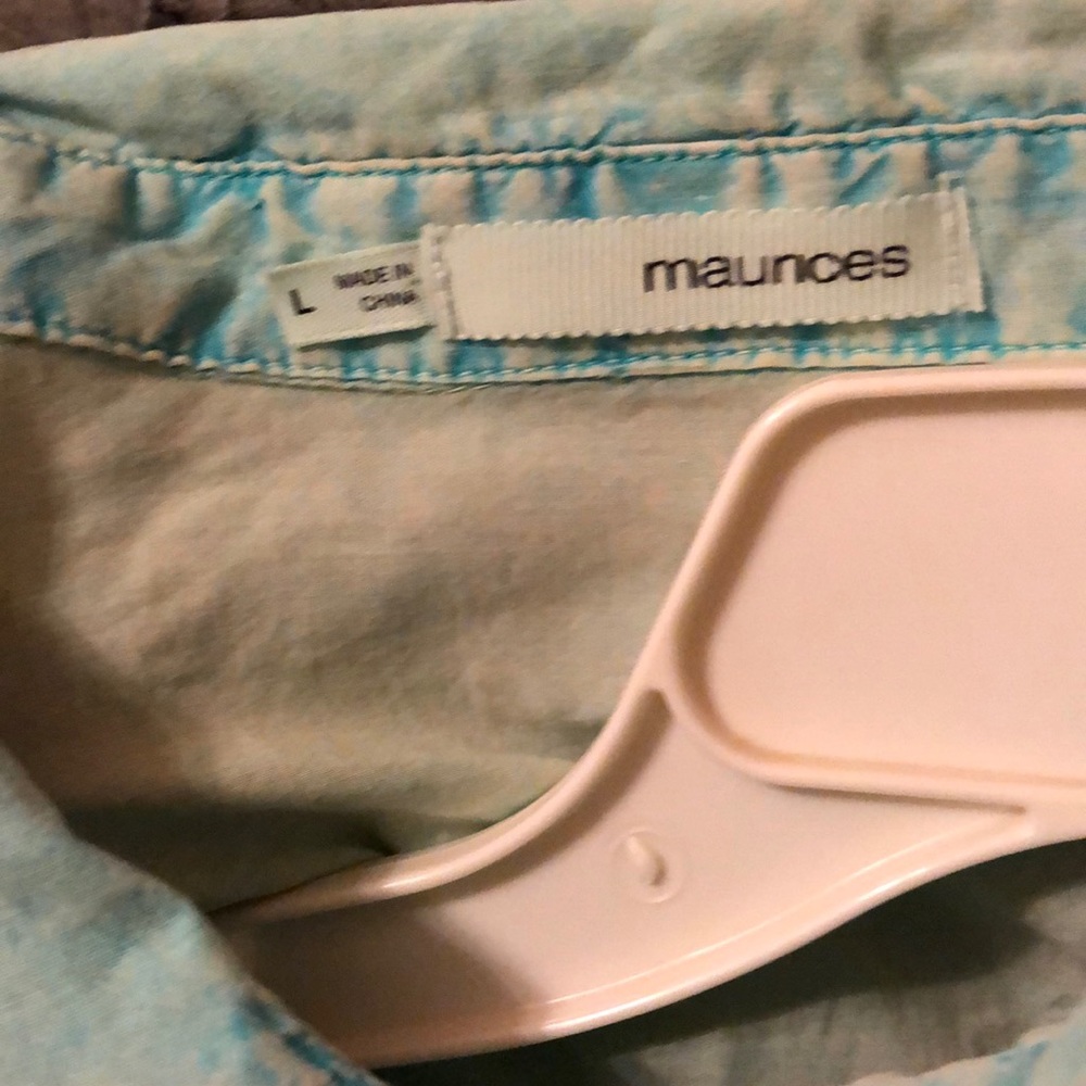 Ladies button down - Picture 2 of 2